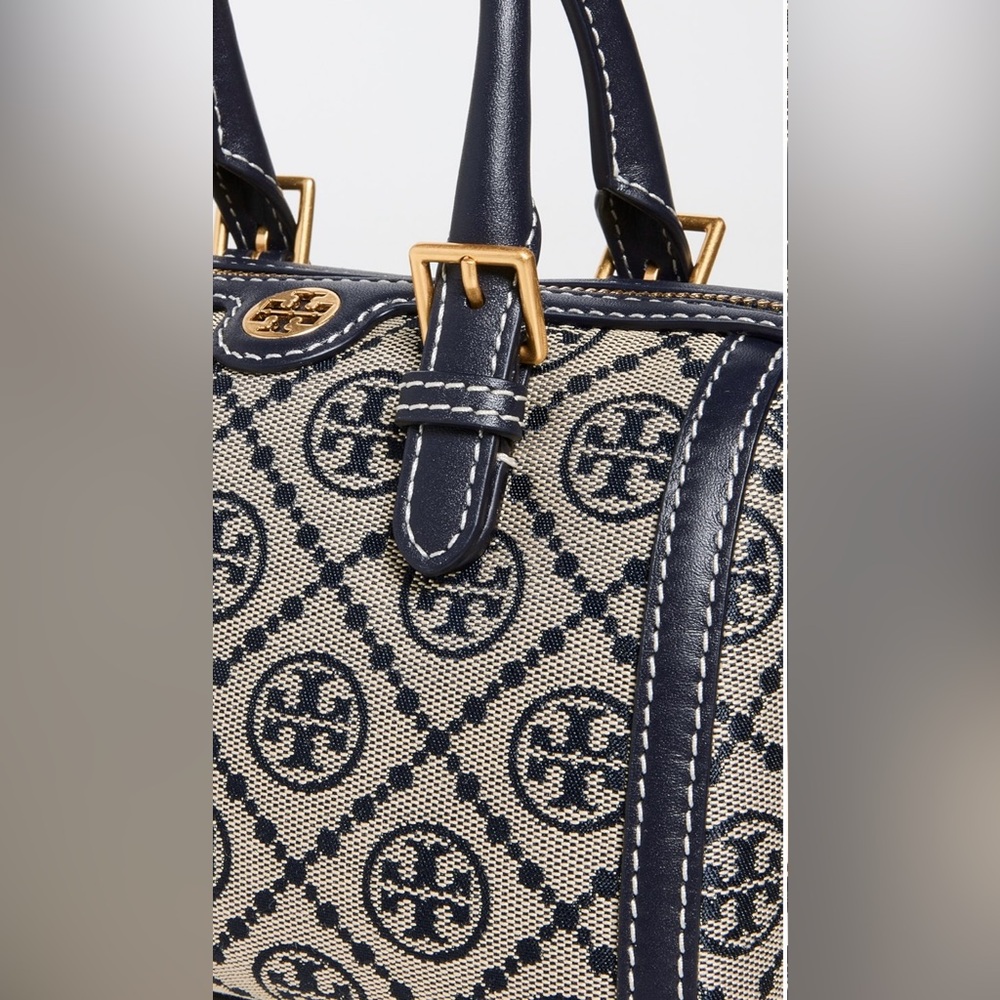 Tory Burch Petite T Monogram Barrel Bag. - Picture 4 of 11